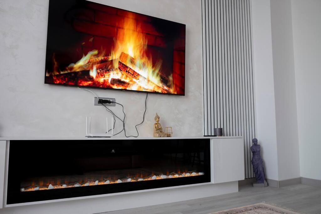 בוקרשט Luxury 2 Bedroom Apartment מראה חיצוני תמונה